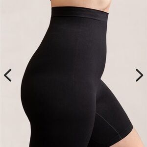 NWT Shapermint  High-Waisted Shaper Shorts Xs/small
